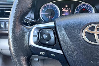 2016 Toyota Camry XLE