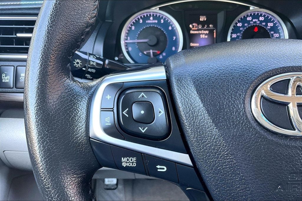 2016 Toyota Camry XLE