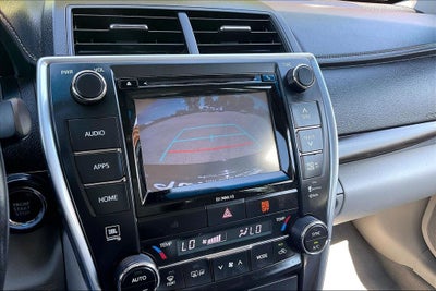 2016 Toyota Camry XLE
