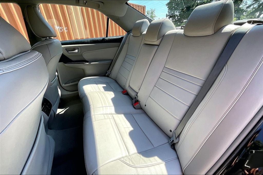 2016 Toyota Camry XLE