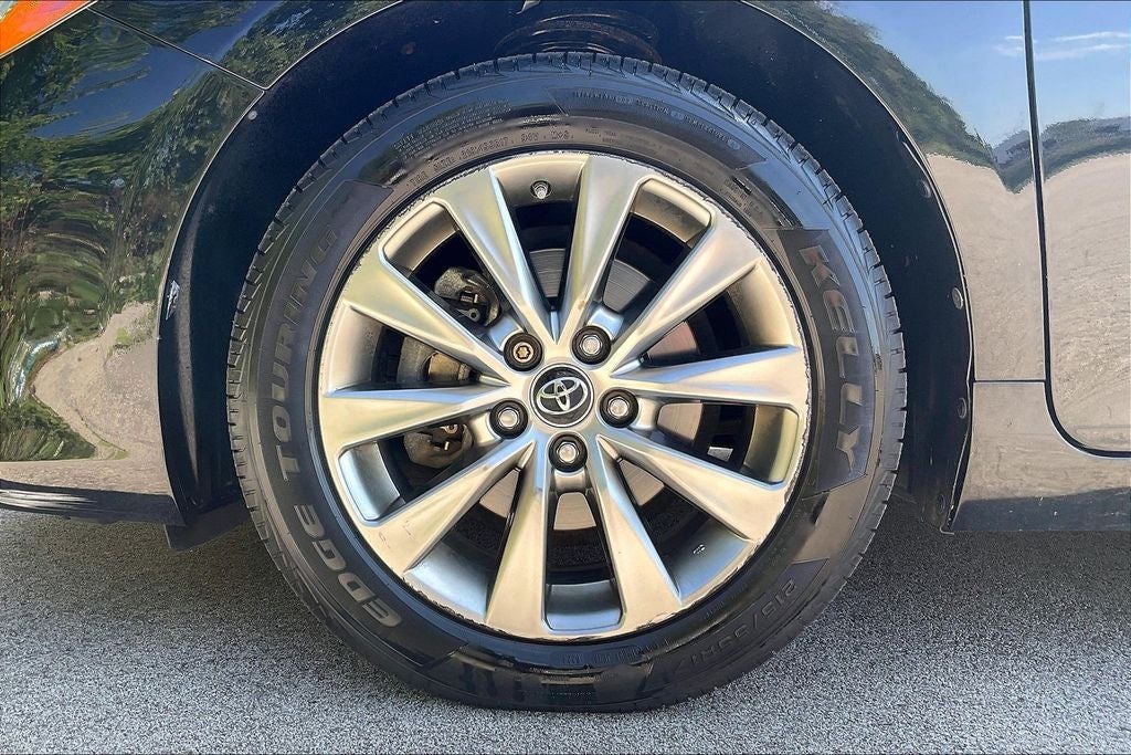 2016 Toyota Camry XLE