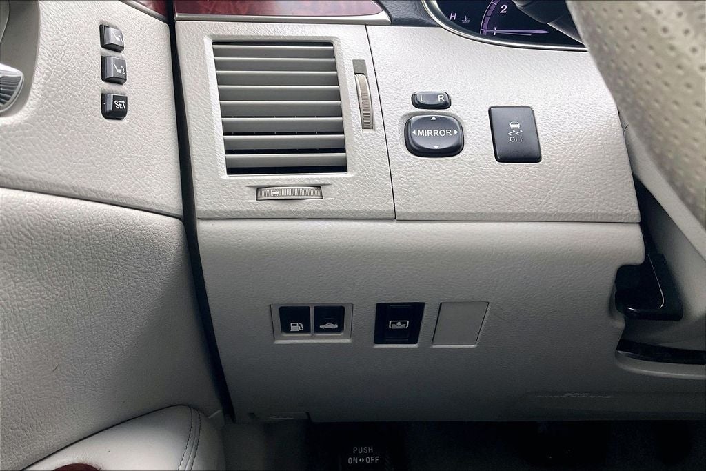 2011 Toyota Avalon Limited