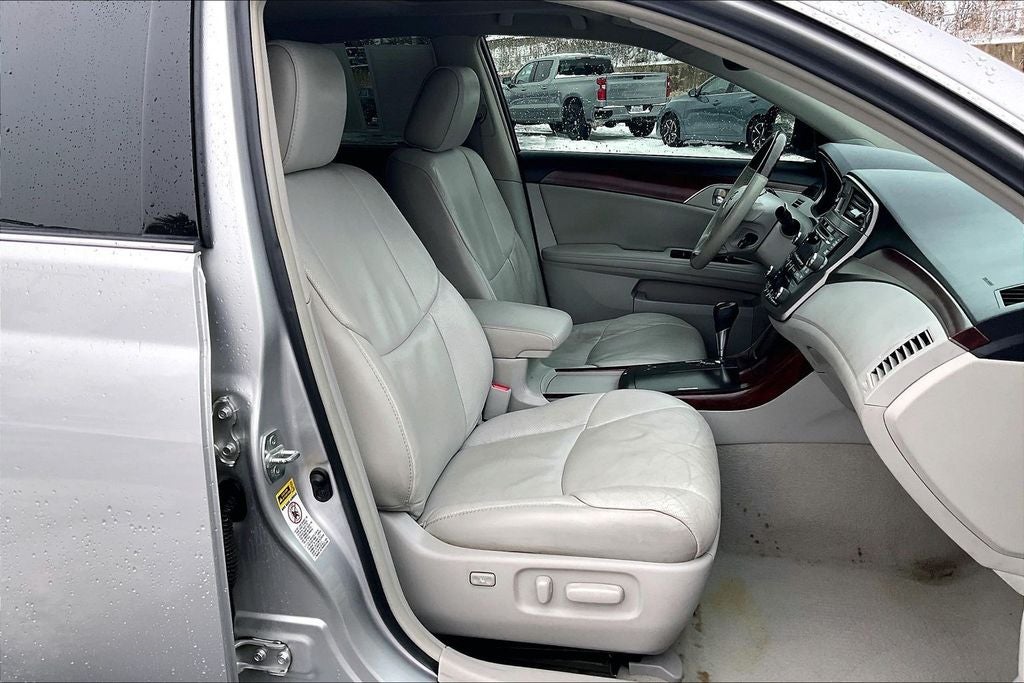 2011 Toyota Avalon Limited