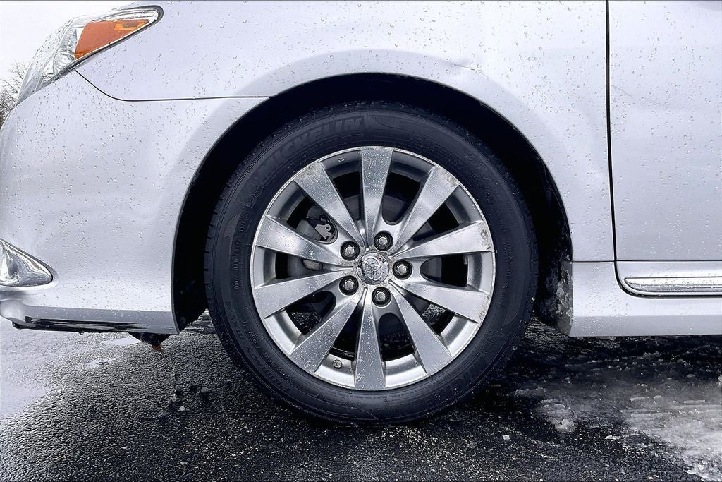 2011 Toyota Avalon Limited