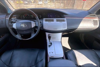 2010 Toyota Avalon XL