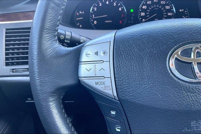 2010 Toyota Avalon XL