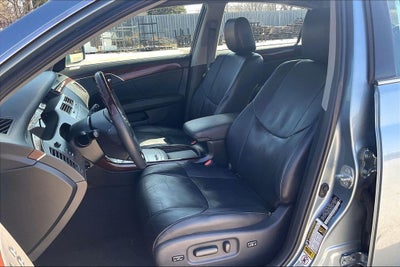 2010 Toyota Avalon XL