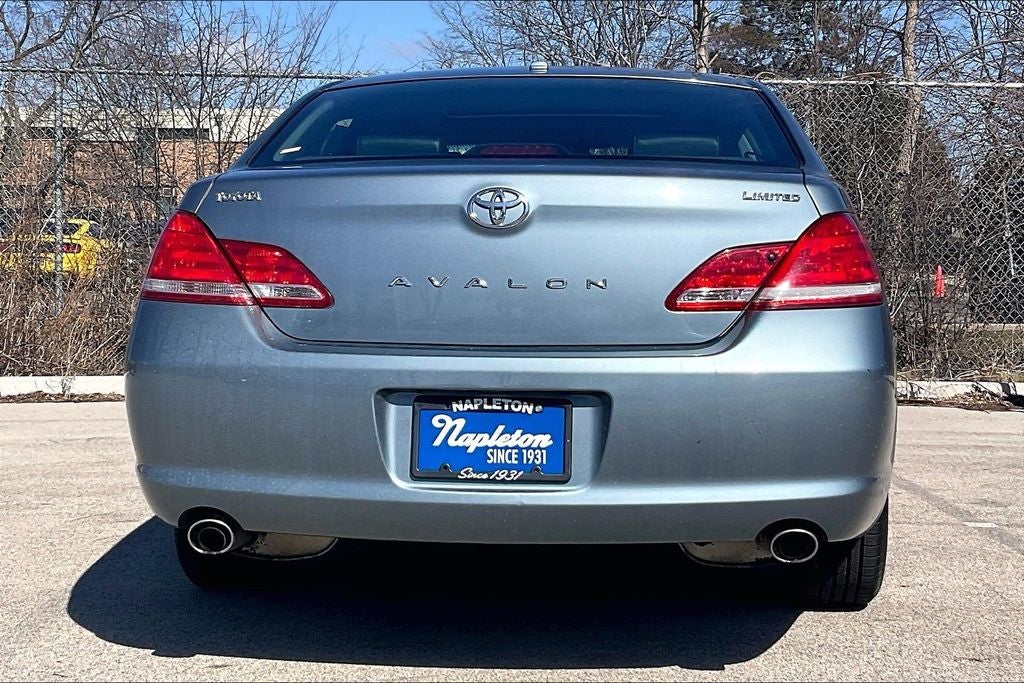 2010 Toyota Avalon XL