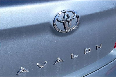 2010 Toyota Avalon XL