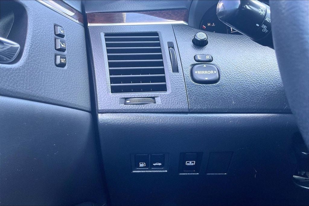 2010 Toyota Avalon XL