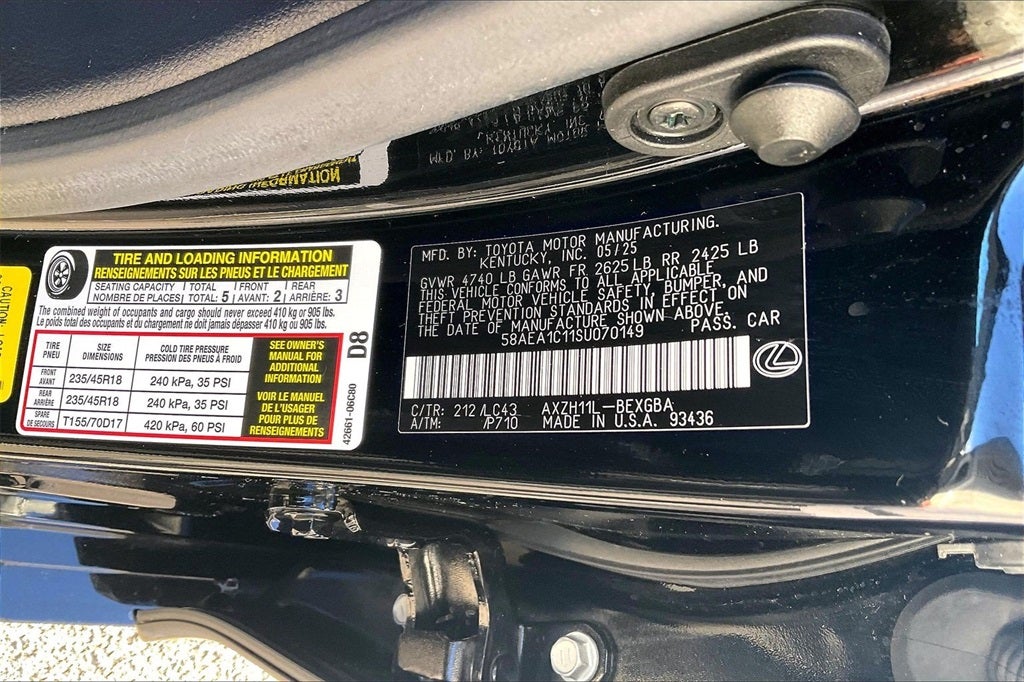 2025 Lexus ES 300h Luxury