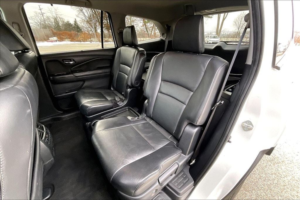 2021 Honda Pilot Touring 7 Passenger