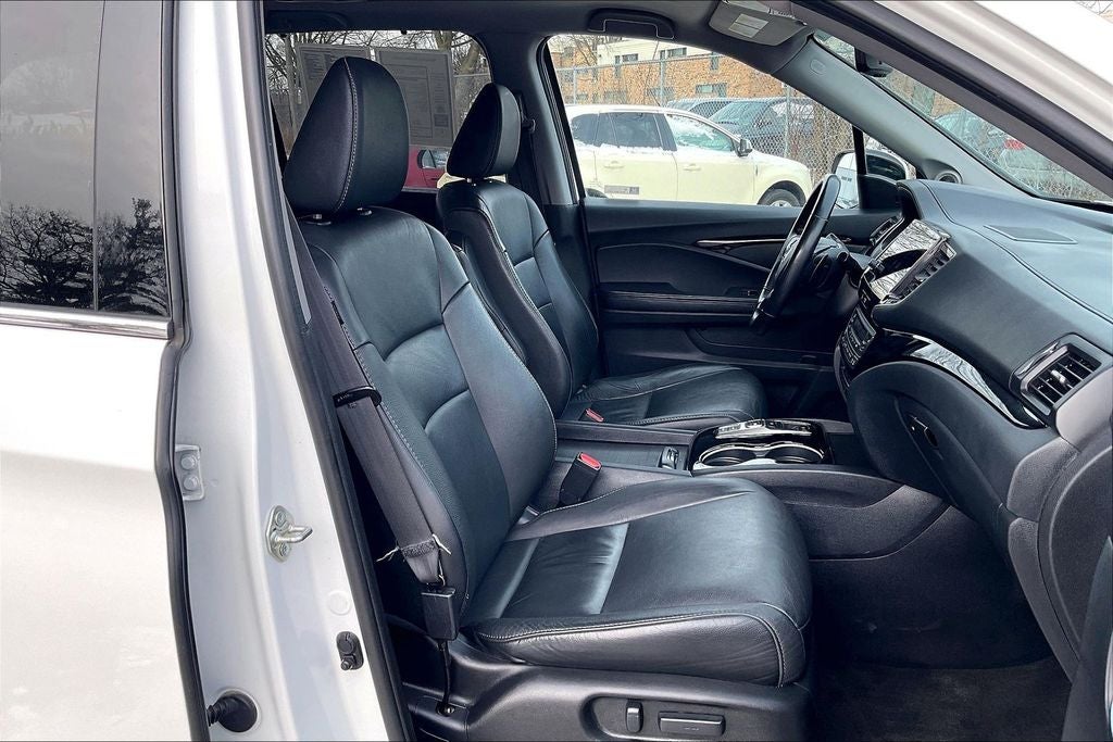 2021 Honda Pilot Touring 7 Passenger