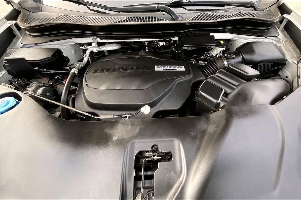 2021 Honda Pilot Touring 7 Passenger