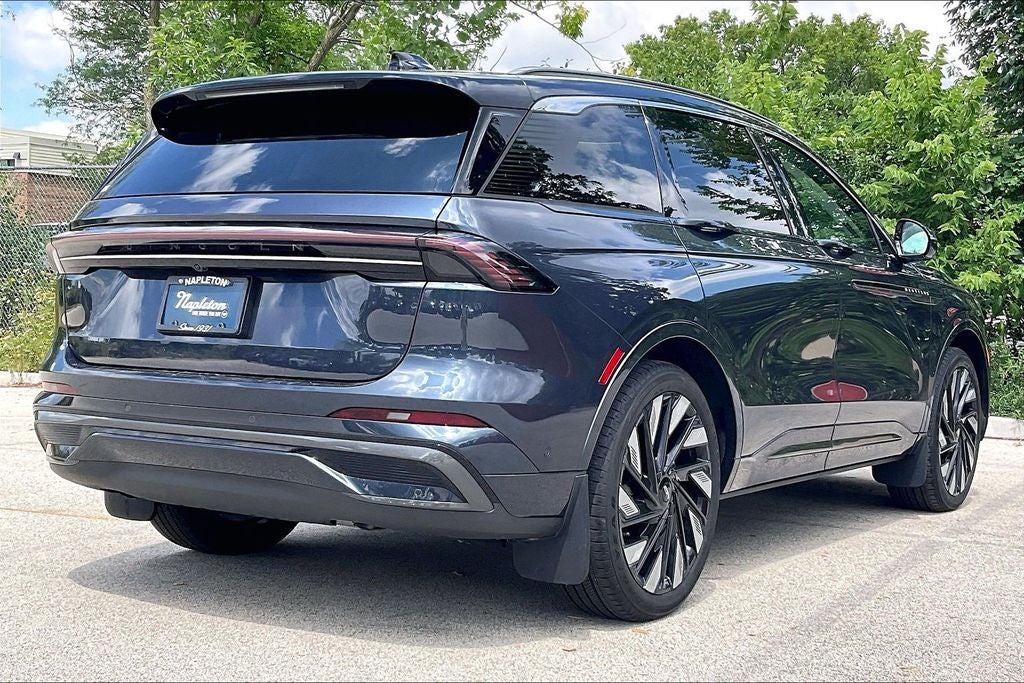 2024 Lincoln Nautilus Black Label