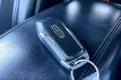 2015 Lincoln MKC Base