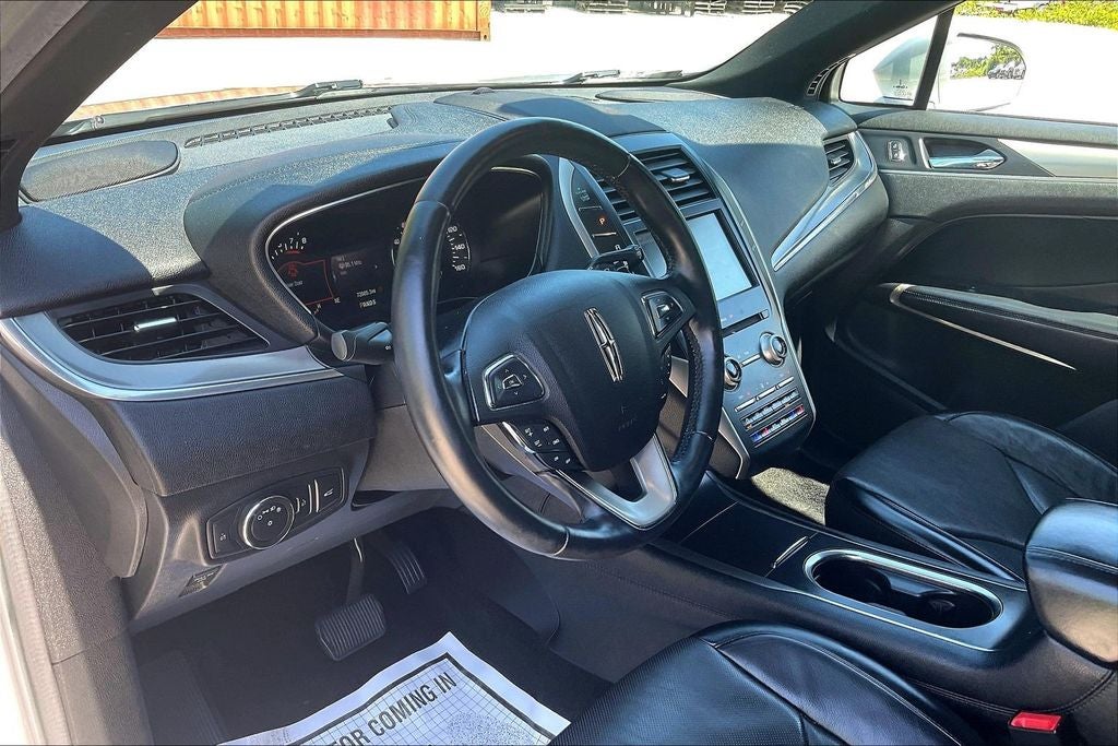 2015 Lincoln MKC Base