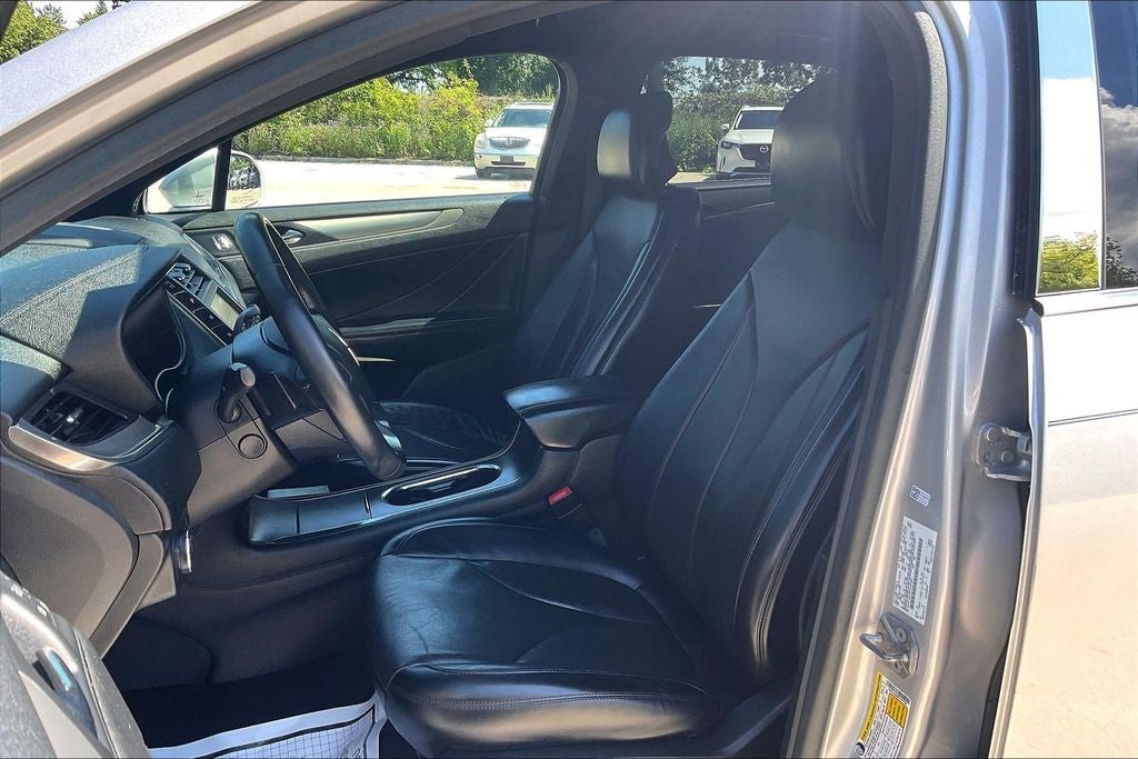 2015 Lincoln MKC Base