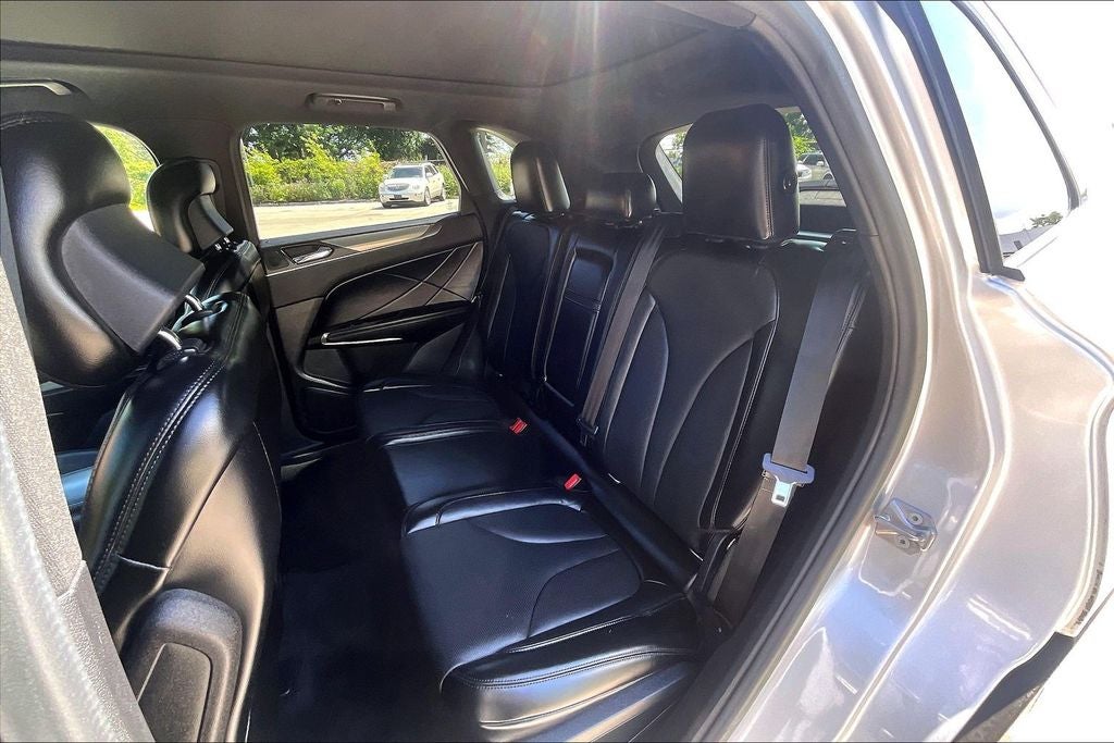 2015 Lincoln MKC Base