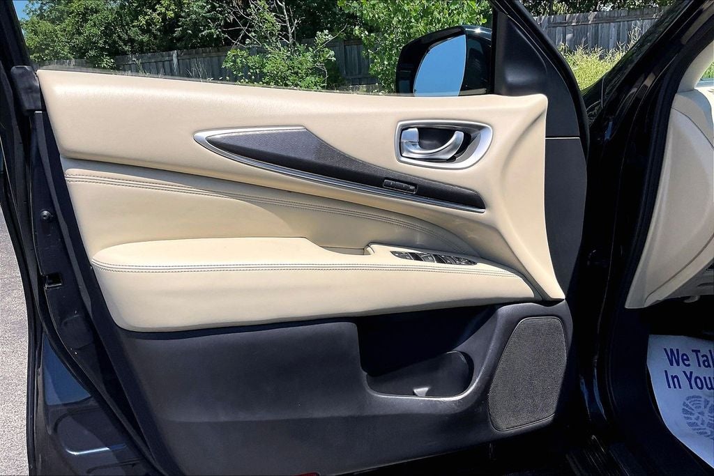 2017 INFINITI QX60 Base