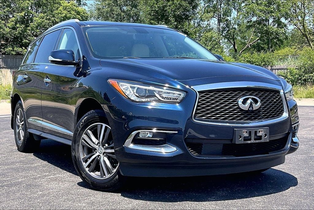 2017 INFINITI QX60 Base
