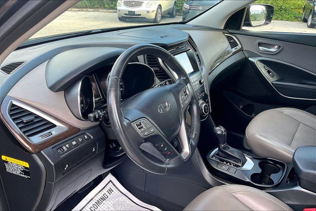 2017 Hyundai Santa Fe Sport 2.4 Base