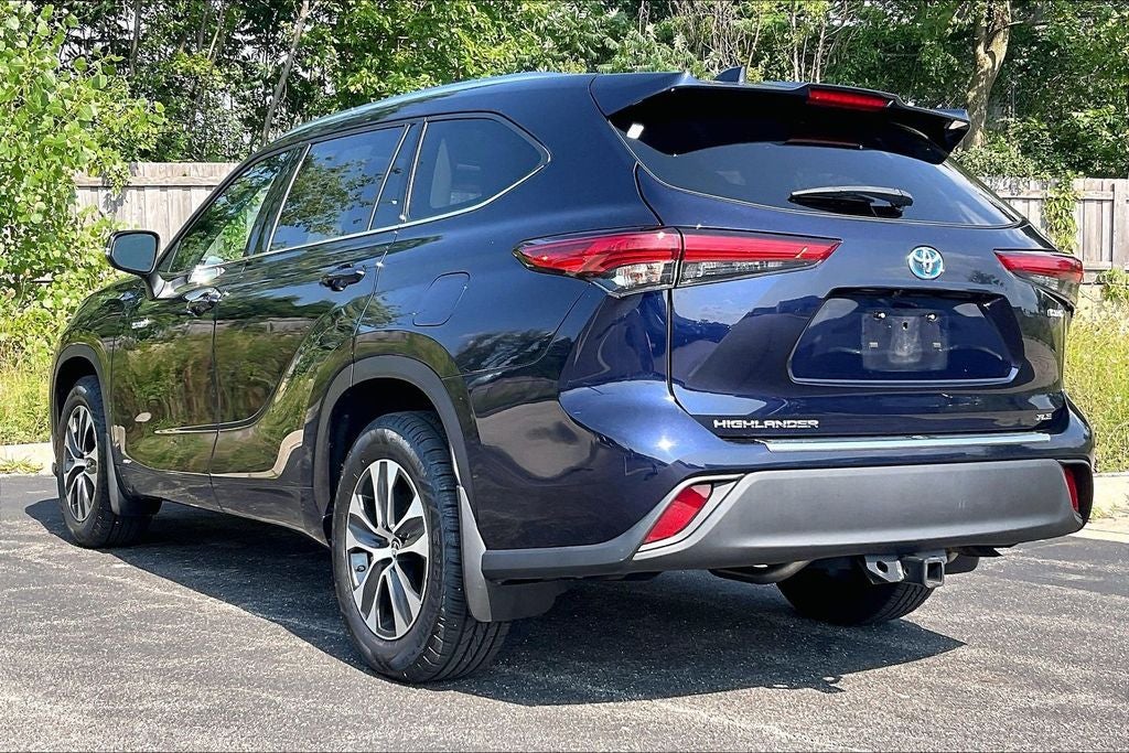 2020 Toyota Highlander Hybrid XLE