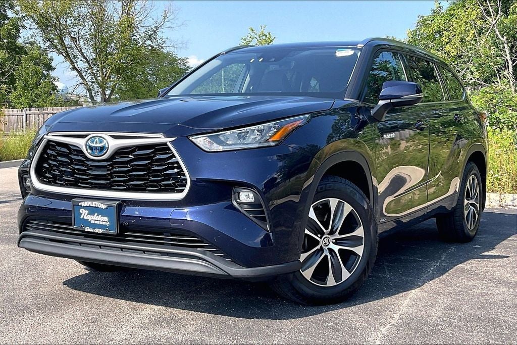 2020 Toyota Highlander Hybrid XLE