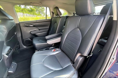 2020 Toyota Highlander Hybrid XLE
