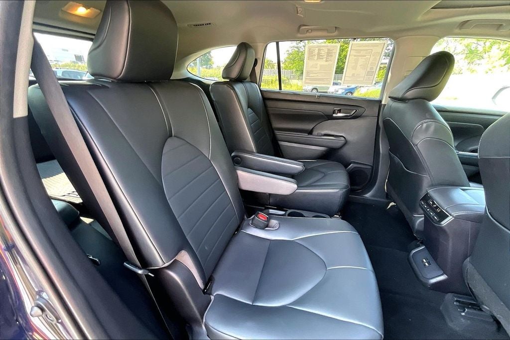 2020 Toyota Highlander Hybrid XLE