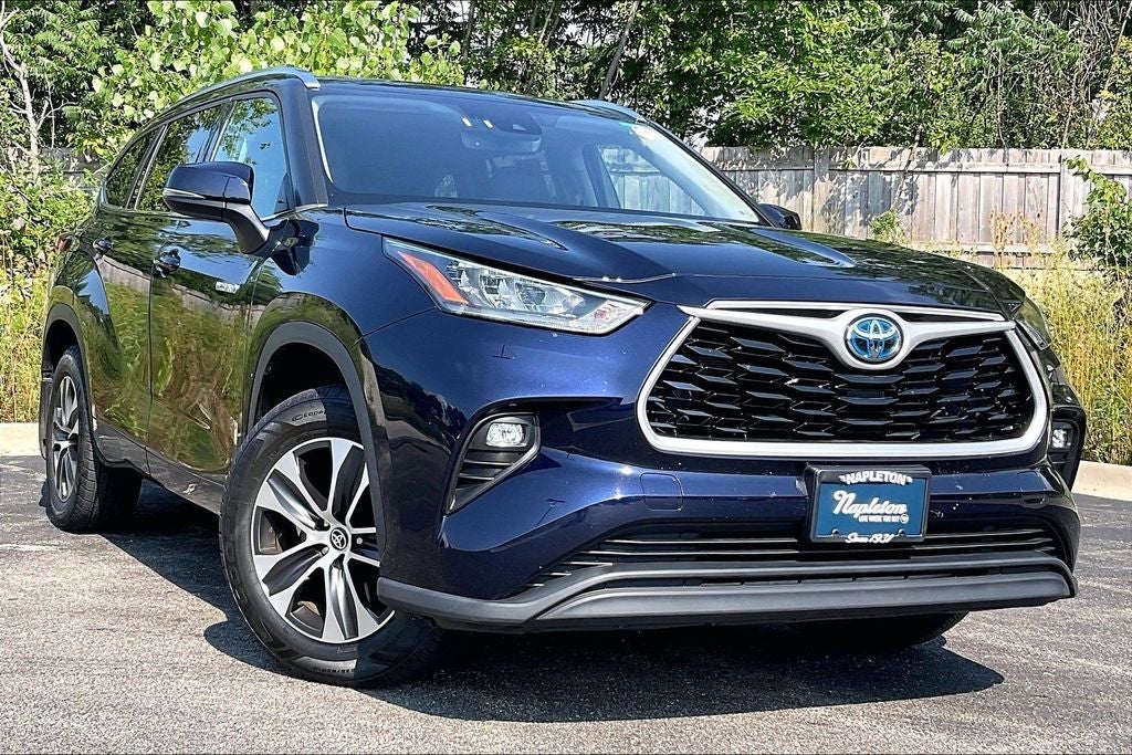 2020 Toyota Highlander Hybrid XLE