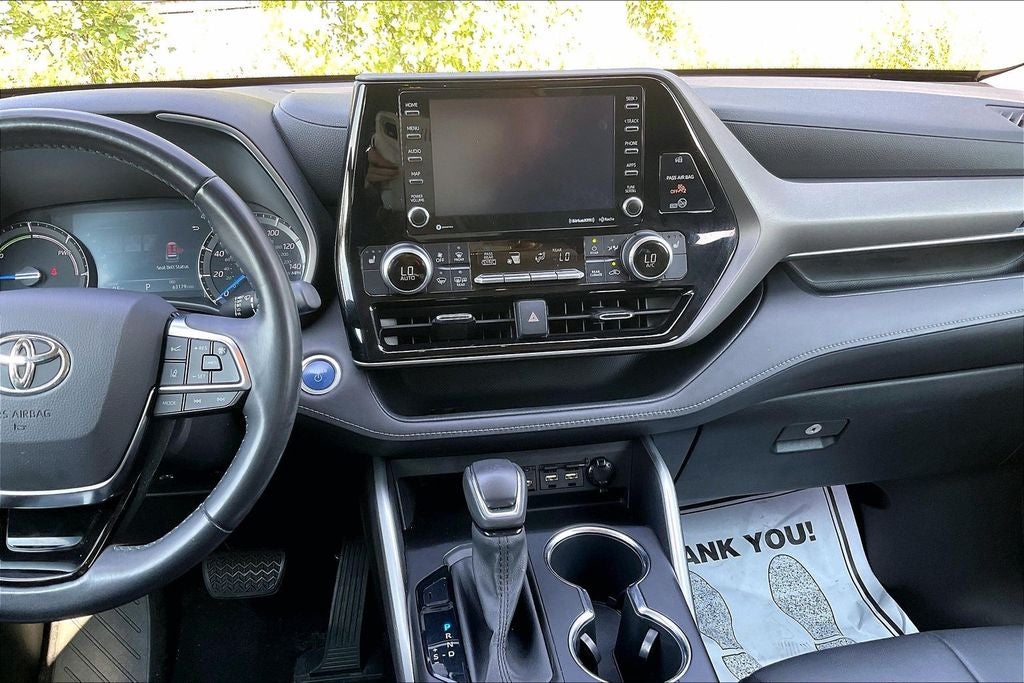 2020 Toyota Highlander Hybrid XLE