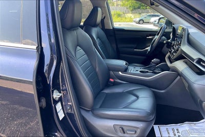 2020 Toyota Highlander Hybrid XLE