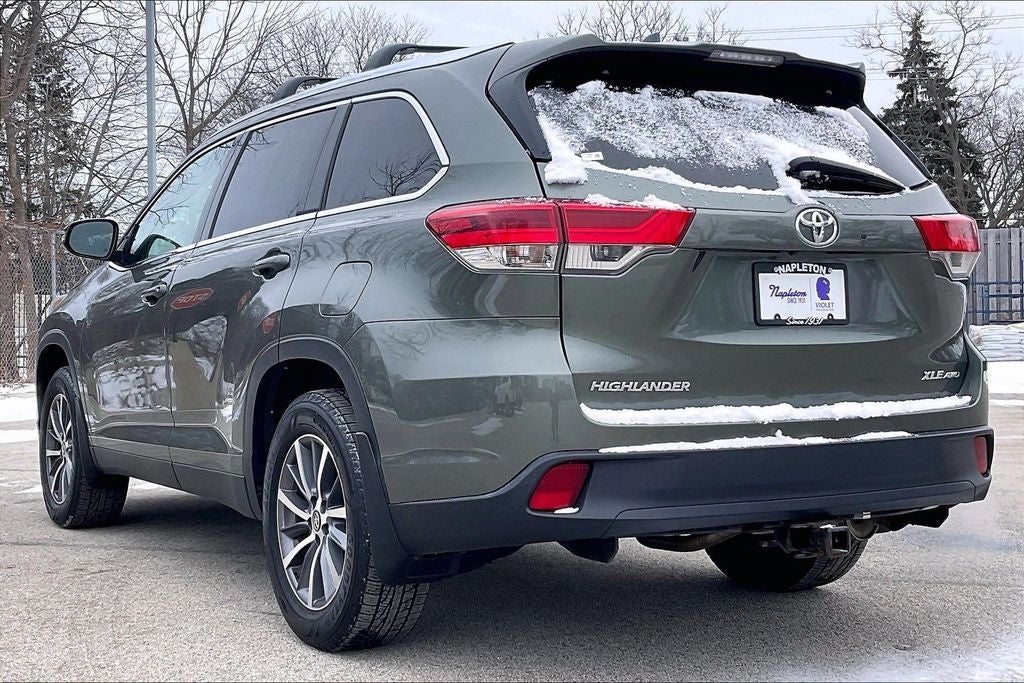 2019 Toyota Highlander SE