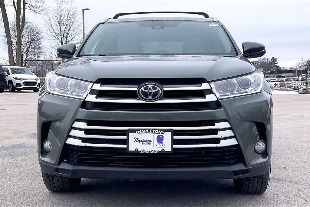 2019 Toyota Highlander SE