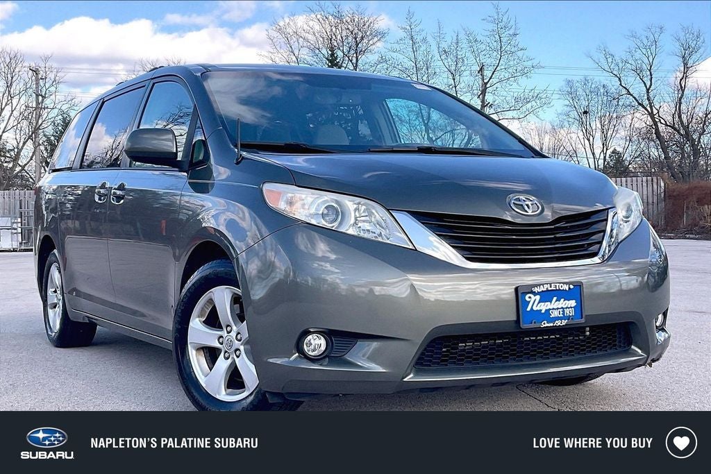 2013 Toyota Sienna LE
