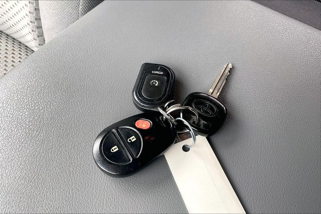 2010 Toyota Tundra Grade