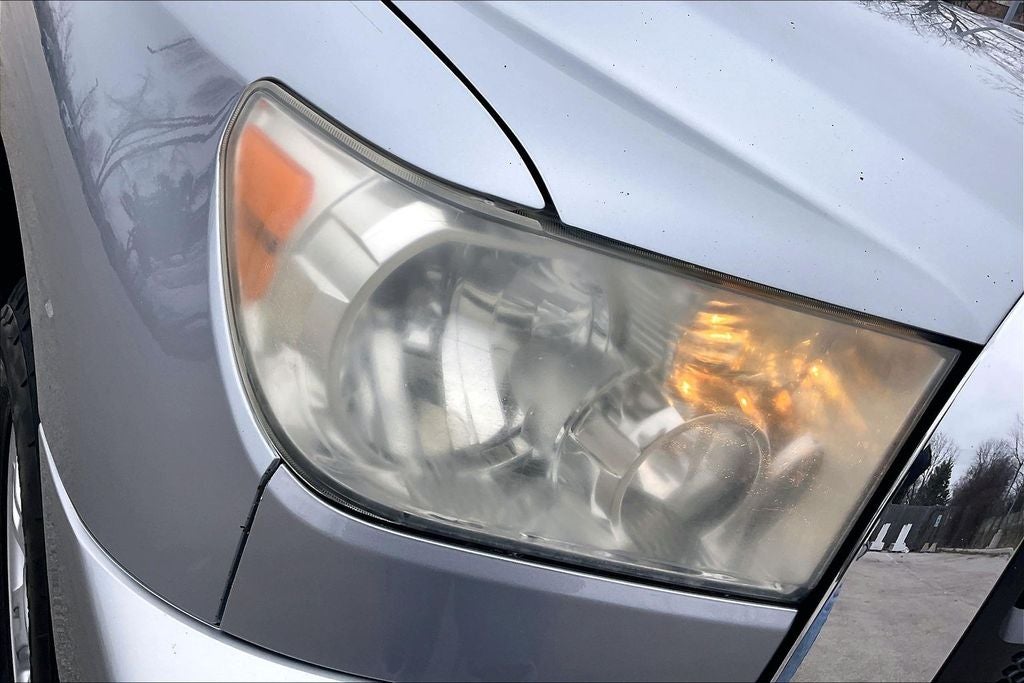 2010 Toyota Tundra Grade