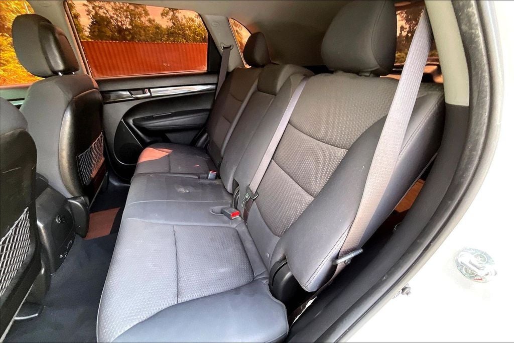 2012 Kia Sorento LX