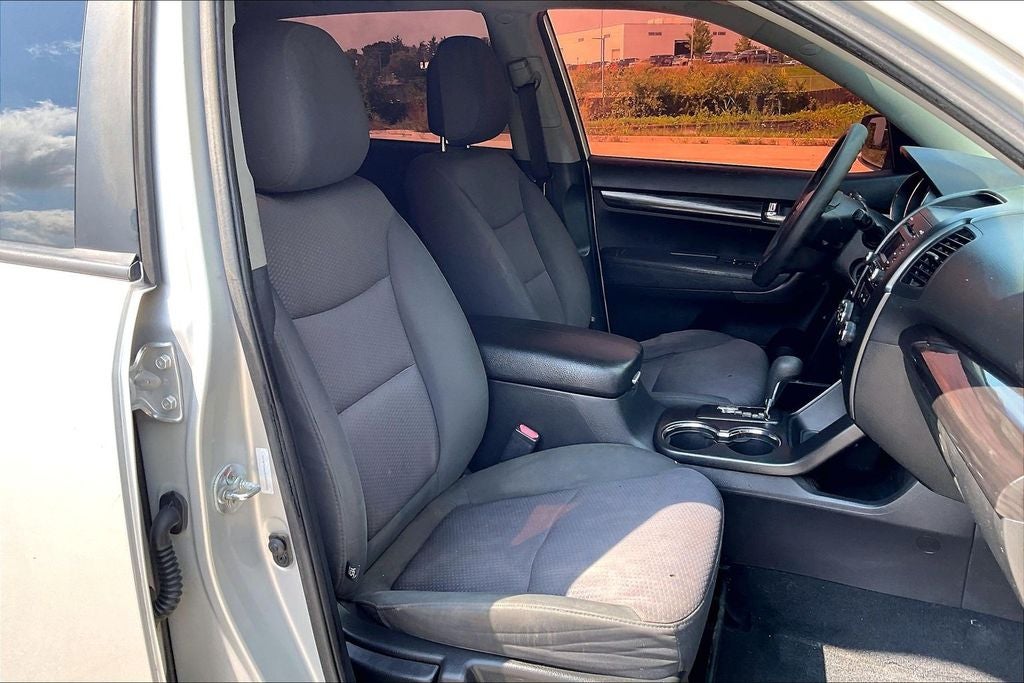 2012 Kia Sorento LX