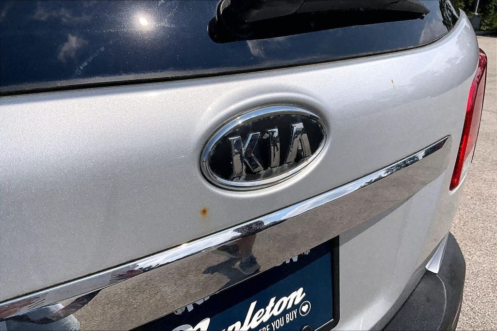 2012 Kia Sorento LX