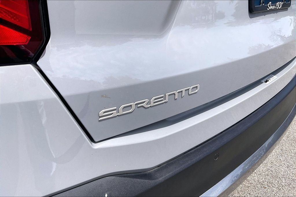 2024 Kia Sorento S