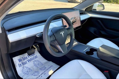 2023 Tesla Model 3 Base