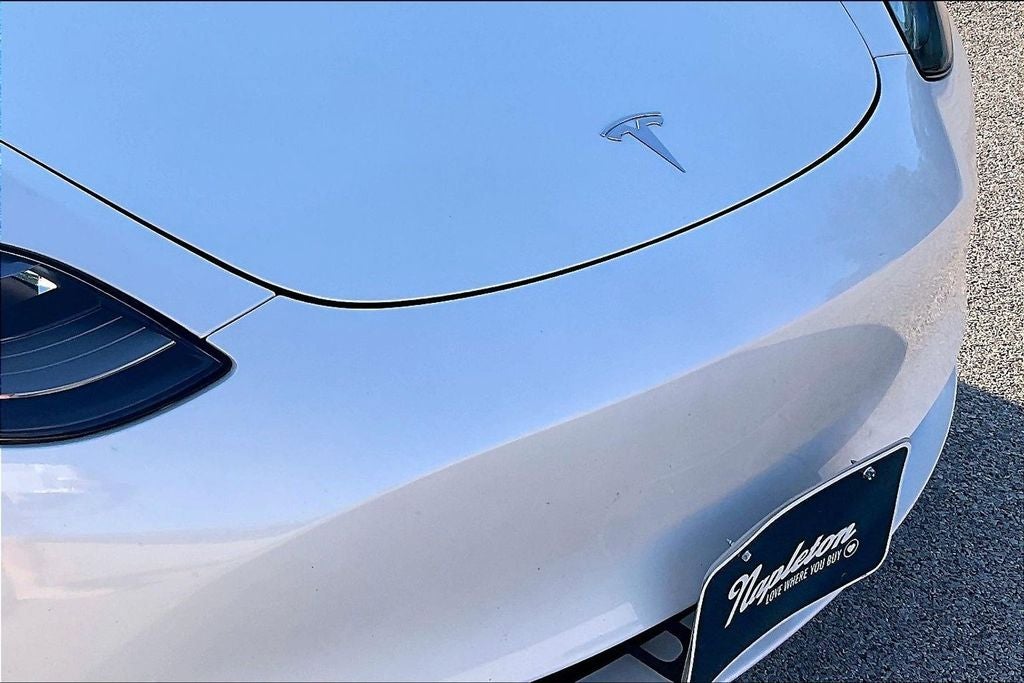 2023 Tesla Model 3 Base