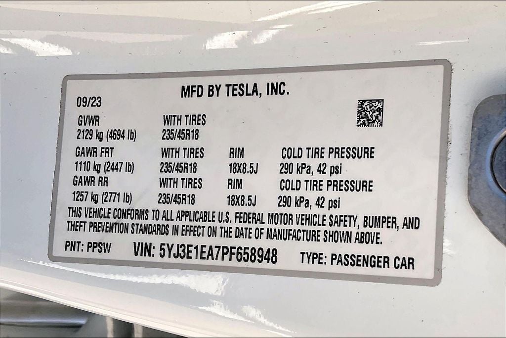 2023 Tesla Model 3 Base