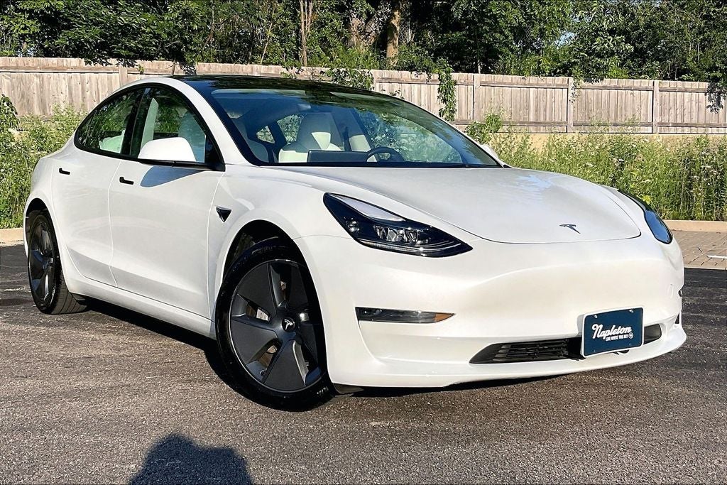 2023 Tesla Model 3 Base