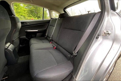 2016 Subaru Impreza 2.0i