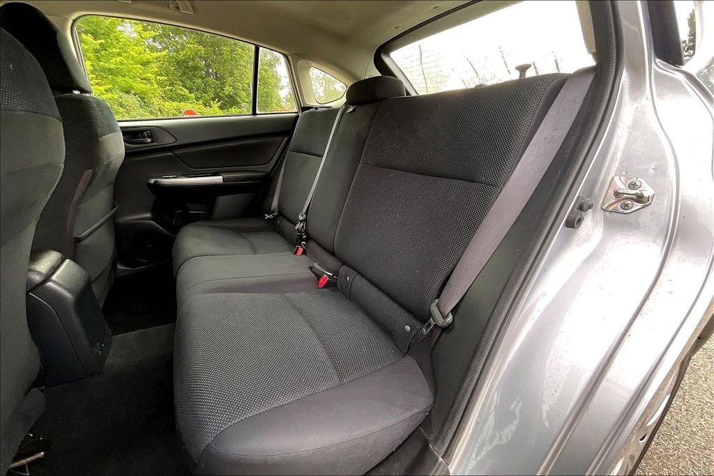 2016 Subaru Impreza 2.0i