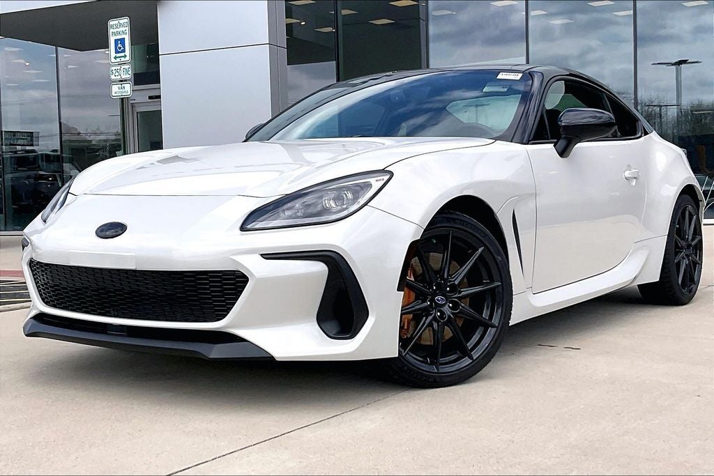 2025 Subaru BRZ tS