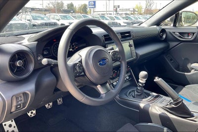 2025 Subaru BRZ tS